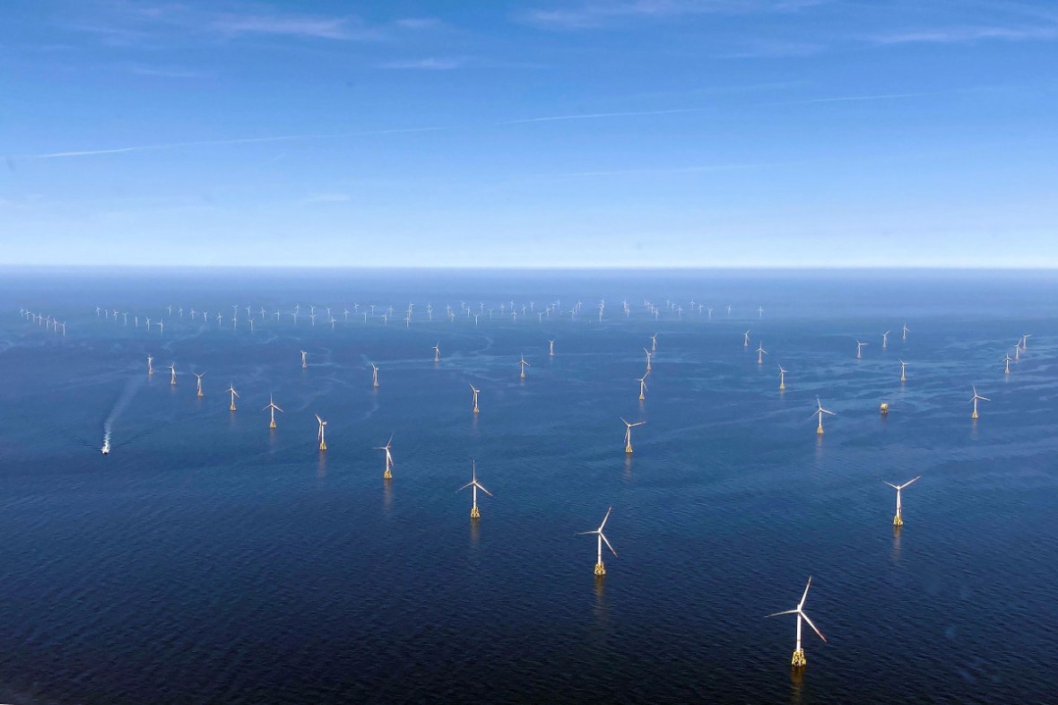 rwe_helgoland_offshore_wind_farms_amrumbank